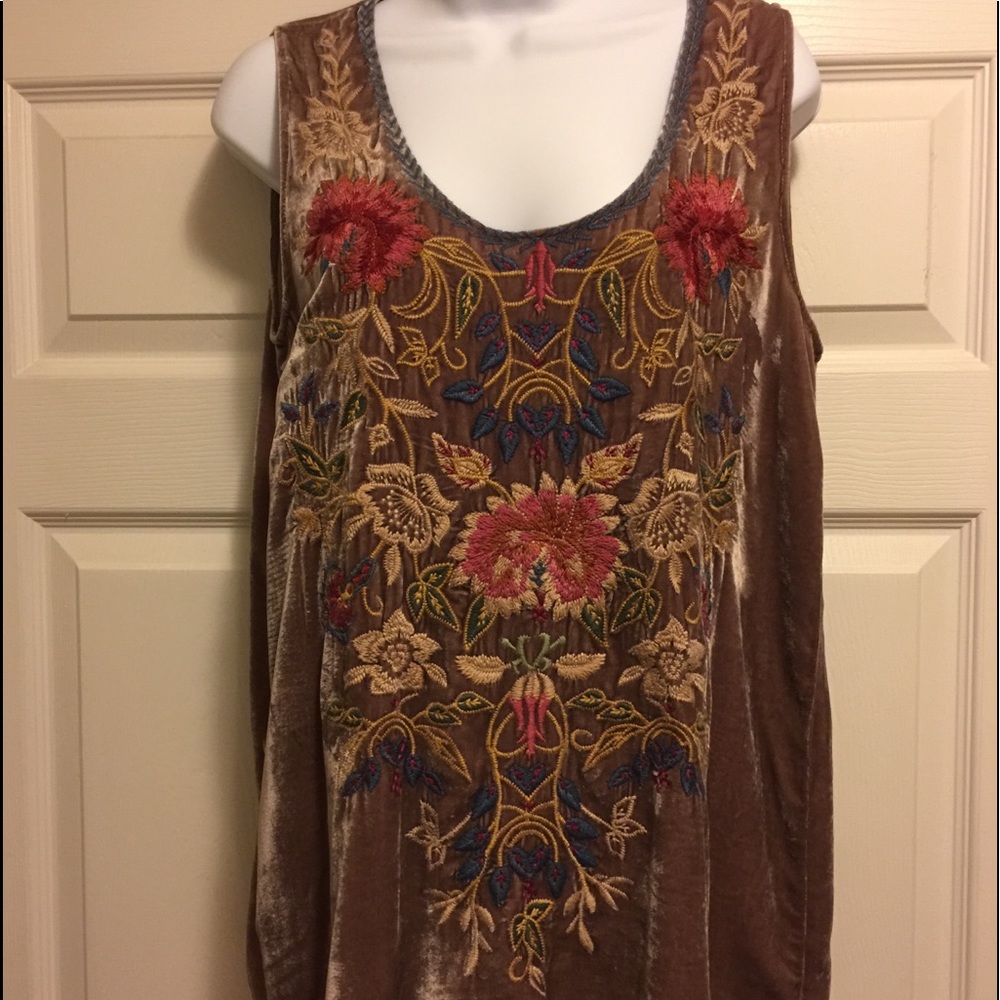 Johnny Was chocolate tunic richly embroidered.